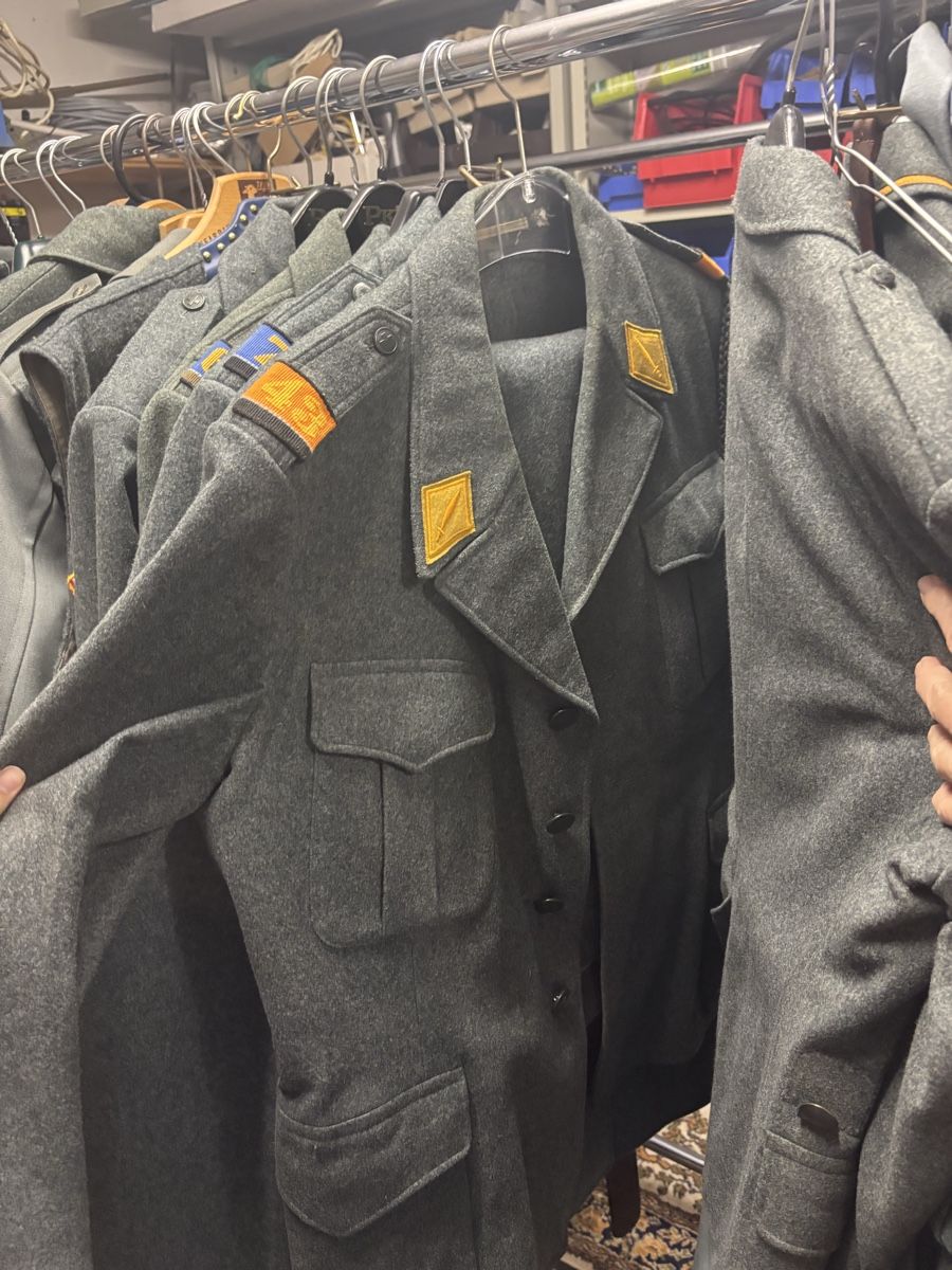 Costumi: Diverse Militär Uniformen/Kostüme – Usato da Sulgen venduto da Alinapina02 1