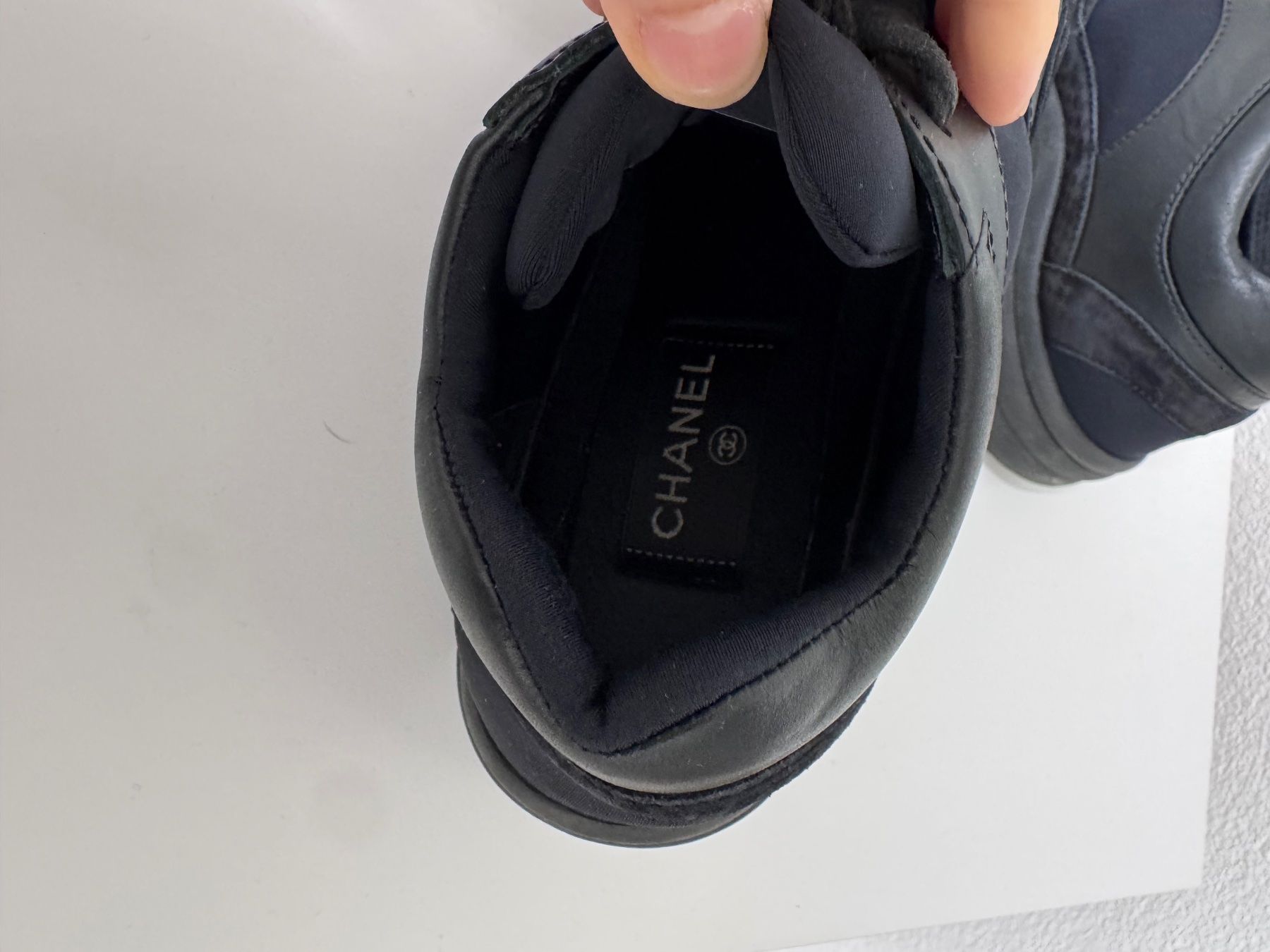 Chanel Scarpe da donna: Chanel Sneakers – Nuovo (secondo la descrizione) da Malters venduto da nora_91 1