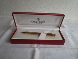 Caran d'Ache Kugelschreiber Ecridor, vergoldet