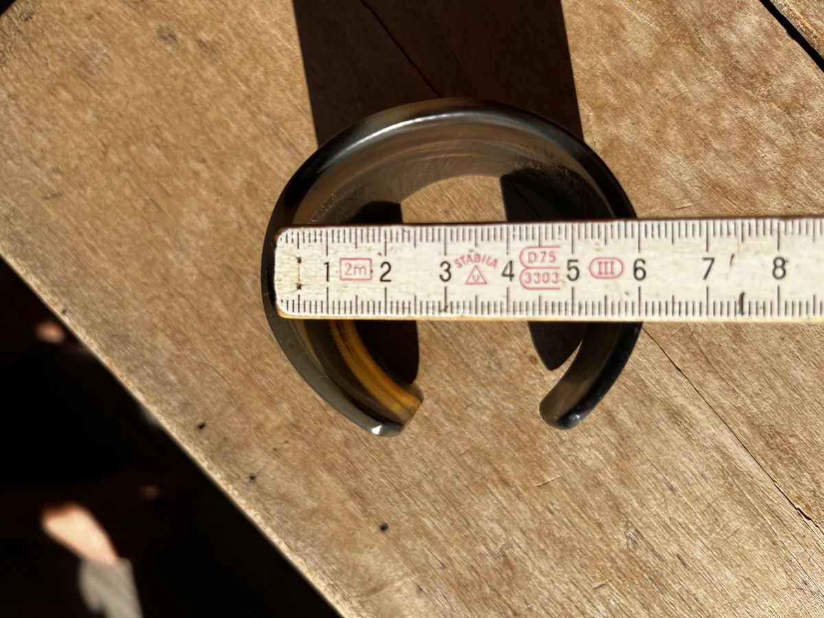 Armbänder & -reifen: Wunderschöne Armspange aus Horn – Gebraucht aus Uettligen von aeraes 1