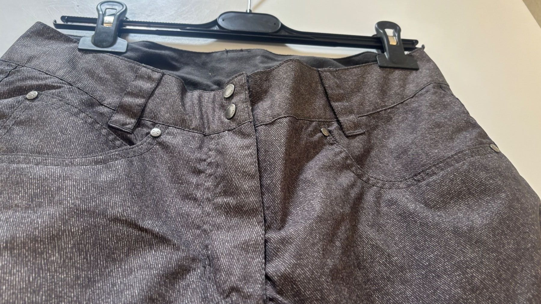Pantaloni: Snow Tech Skihose, Top Zustand, Grösse 36, Grau/Schwarz – Usato da Wallisellen venduto da AS.TZ. 3