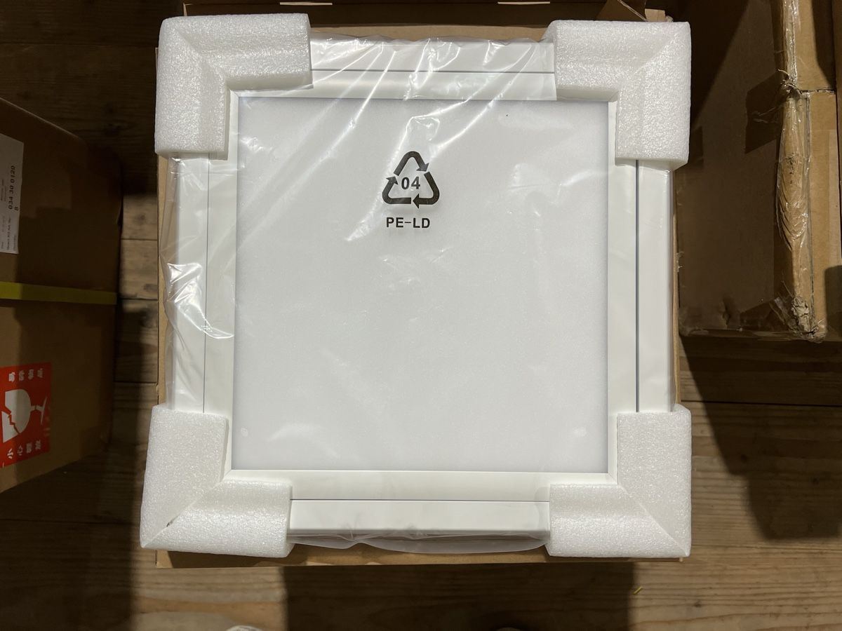 Kronleuchter & Deckenlampen: LED Panel Licht 30x30cm 16W Weiss, Neu & OVP – Neu und originalverpackt aus Weinfelden von AAAufloesungen
