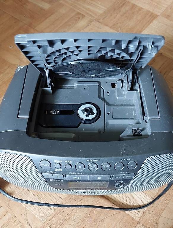 Radio: Sony Radio mit CD-Player – Usato da Alchenstorf venduto da jae_8glt 1
