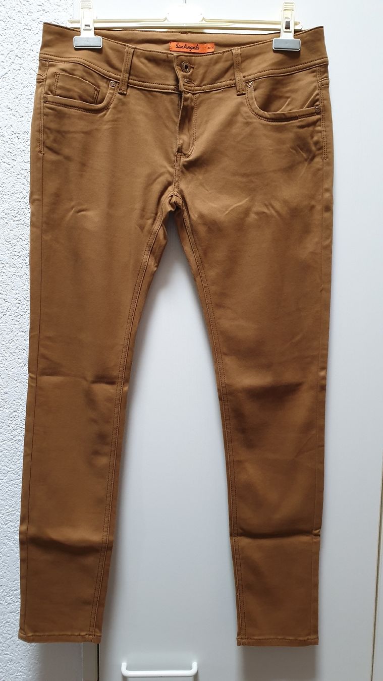 Hosen: HOSSE – Neu (gemäss Beschreibung) aus Thun von Vecgou