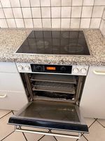 VENDO CUCINA A 1500 CHF.- TRATTABILI