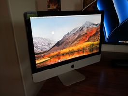 I Mac 21.5 Zoll / 2.5 GHz Intel Core i5 / MacOS High Sierra