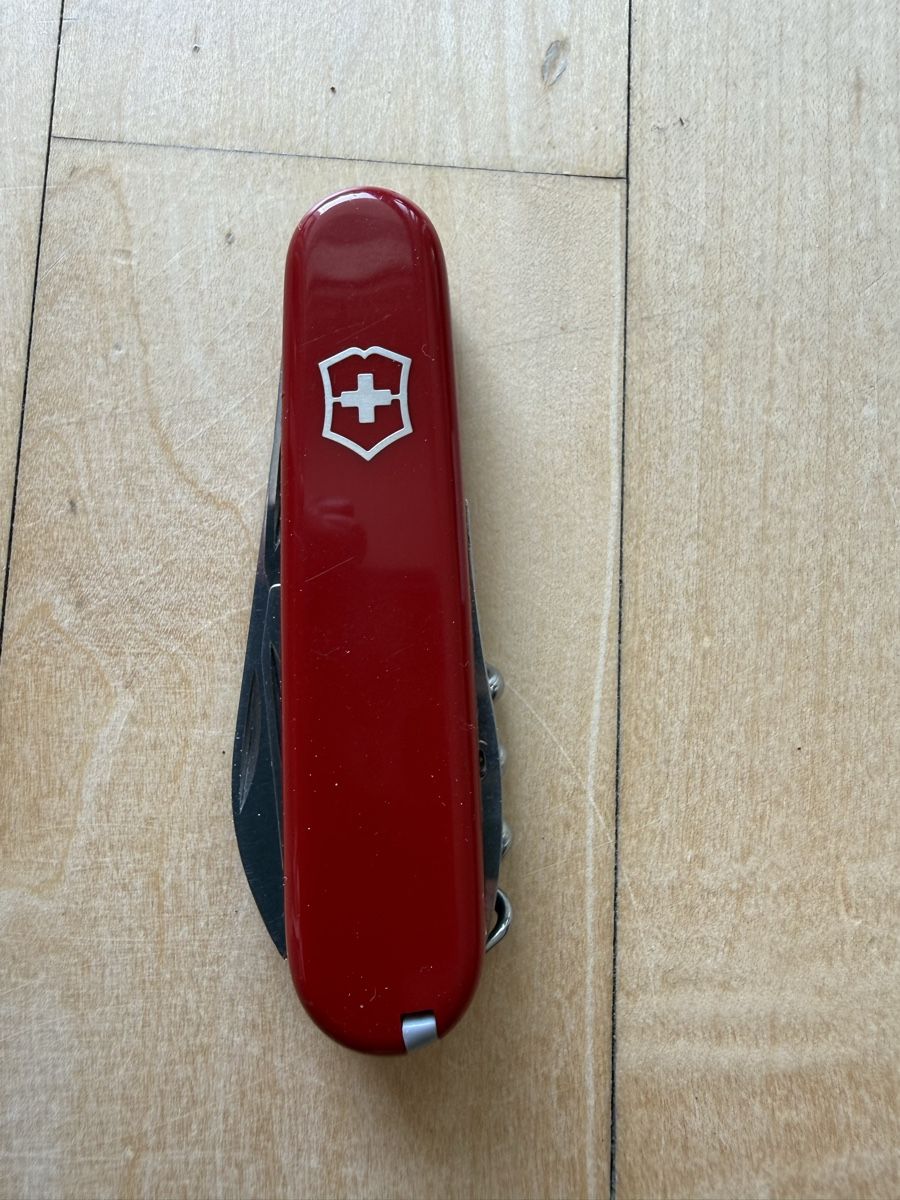 Victorinox Coltelli tascabile: Victorinox Sackmesser – Usato da Uster venduto da Schangnau87
