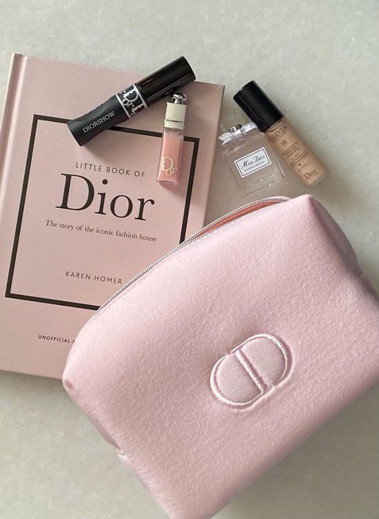 Dior Custodie per cosmetici: Dior Trousse Pouch / Kosmetiktasche hellrosa - NEU&verpackt! – Nuovo e nell'imballaggio originale da Pfäffikon SZ venduto da ansyyy