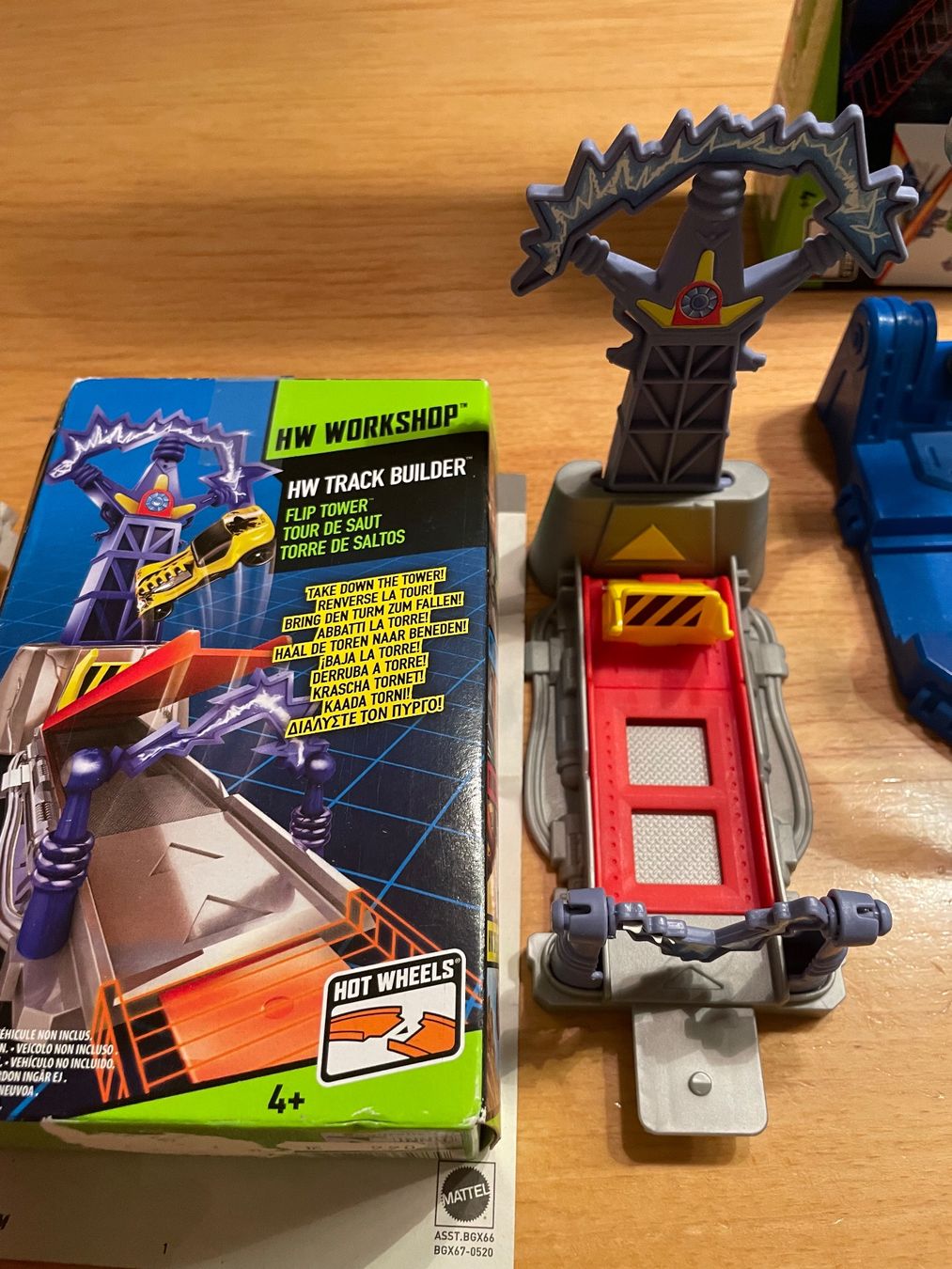 Hot Wheels Giocattoli: HotWheels Workshop Track Builders (3 Stück) – Usato da Seengen venduto da swossi 1