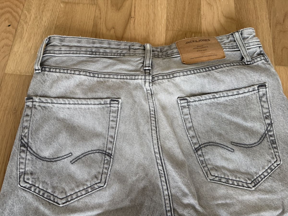 Jack & Jones Jeans: Jack & Jones Herren Jeans – Usato da Zürich venduto da helloJJ 2
