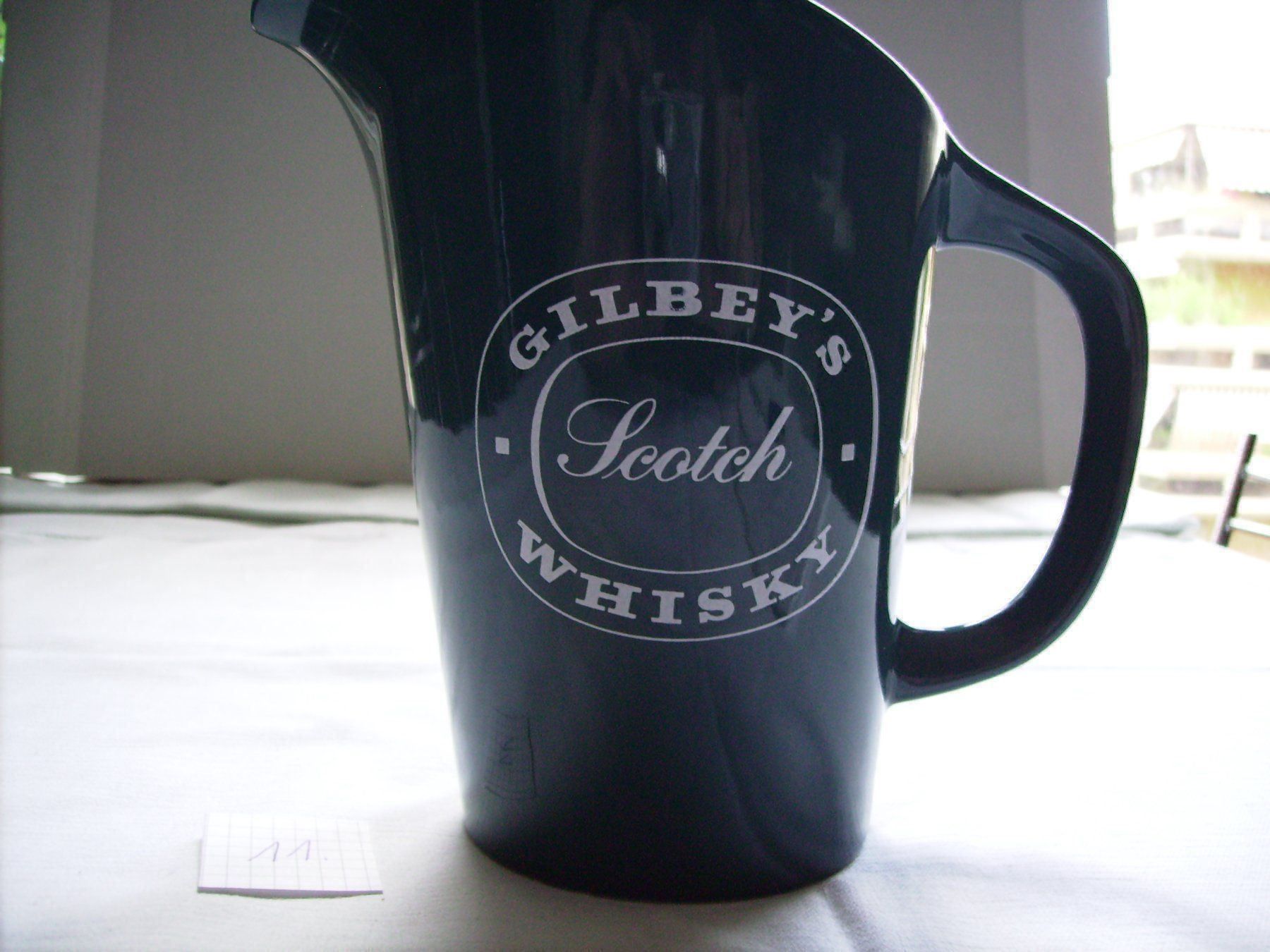 Karaffen: PICHET à WHISKY GILBEY'S 1960 – Gebraucht aus Genève von Fdkw