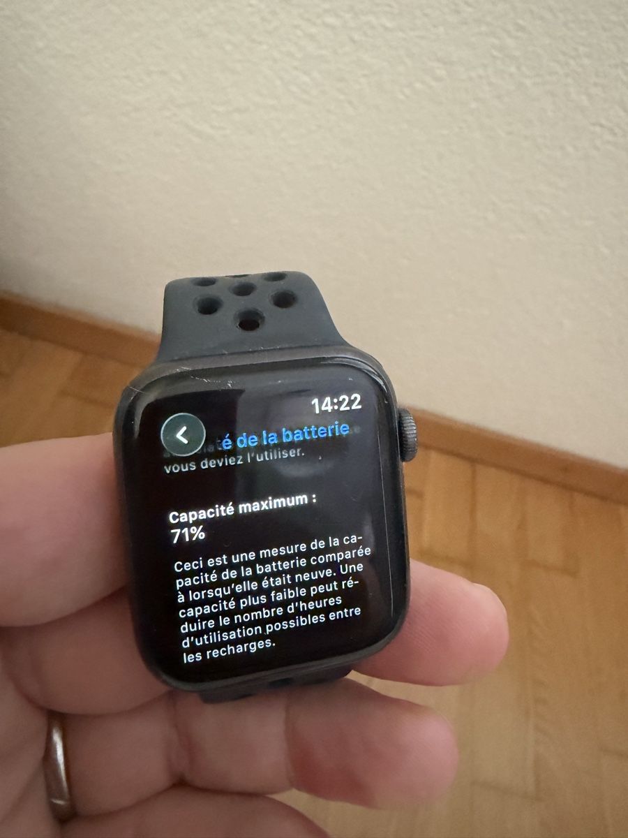 Apple Smartwatch: Apple Watch 6, 44mm, occasion – Gebraucht aus Colombier NE von svenos88 3