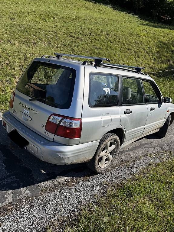 Autos: Forester 2.0T S Turbo – D'occasion à Brienz BE par Muli565 1