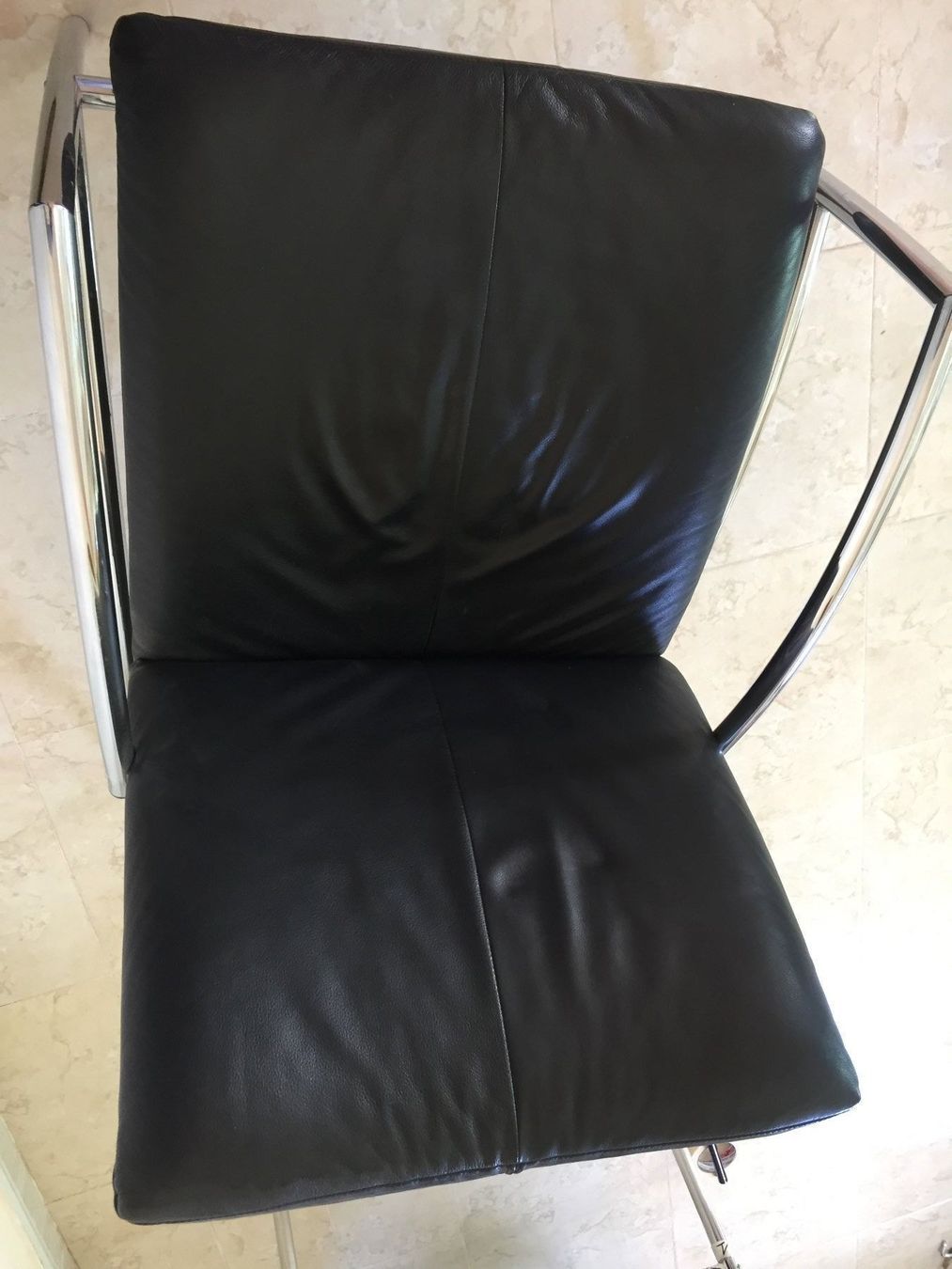 Poltrone: Fauteuils en Cuir noir et Chrome – Usato da Villars-sur-Glâne venduto da rifzari 3