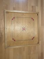 Spielplatte „Queen Carrom“