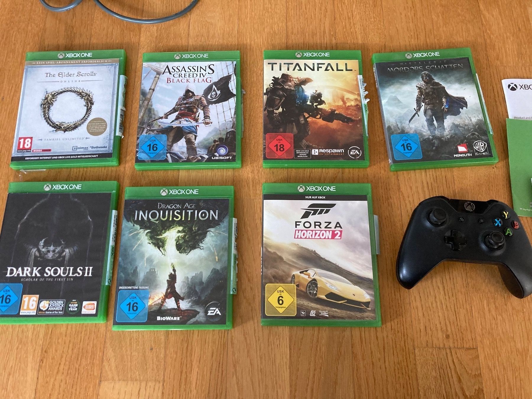 Microsoft Console: Xbox One mit Zubehör – Usato da Anglikon venduto da papa701 4