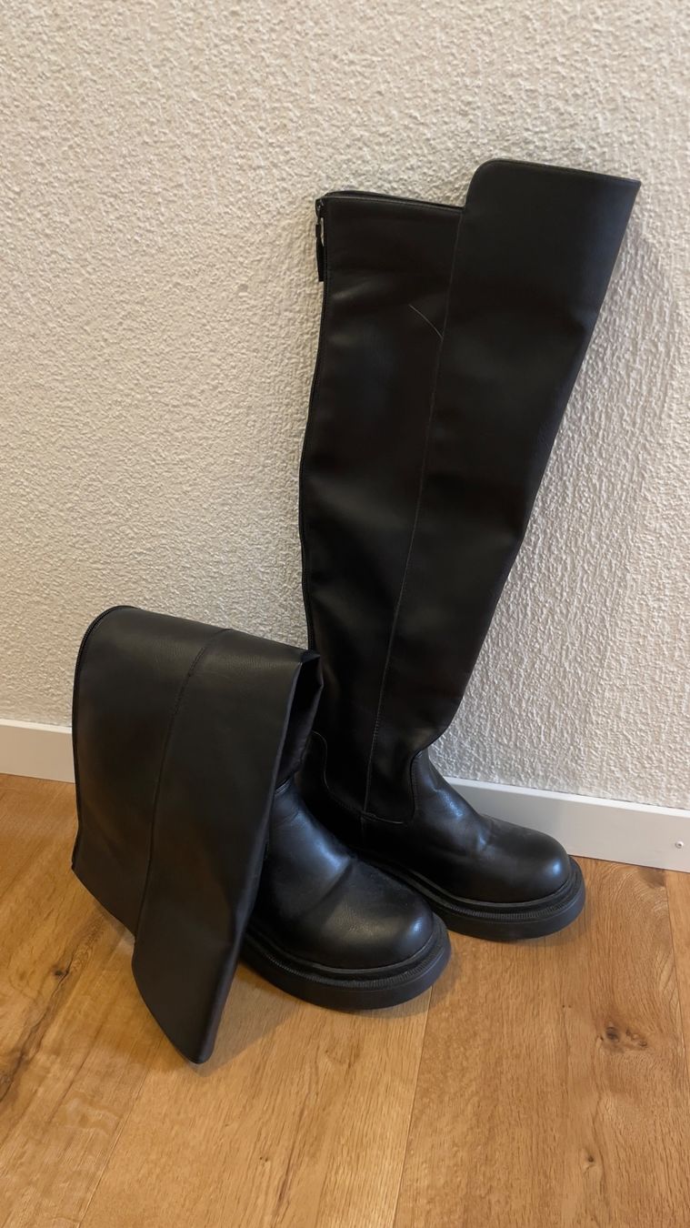 Scarpe da donna: Hochschaftstiefel Gr.: 40 – Usato da Rickenbach Sulz venduto da Orvieto2000