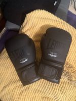 Leone Boxhandschuhe Black Edition guter Zustand
