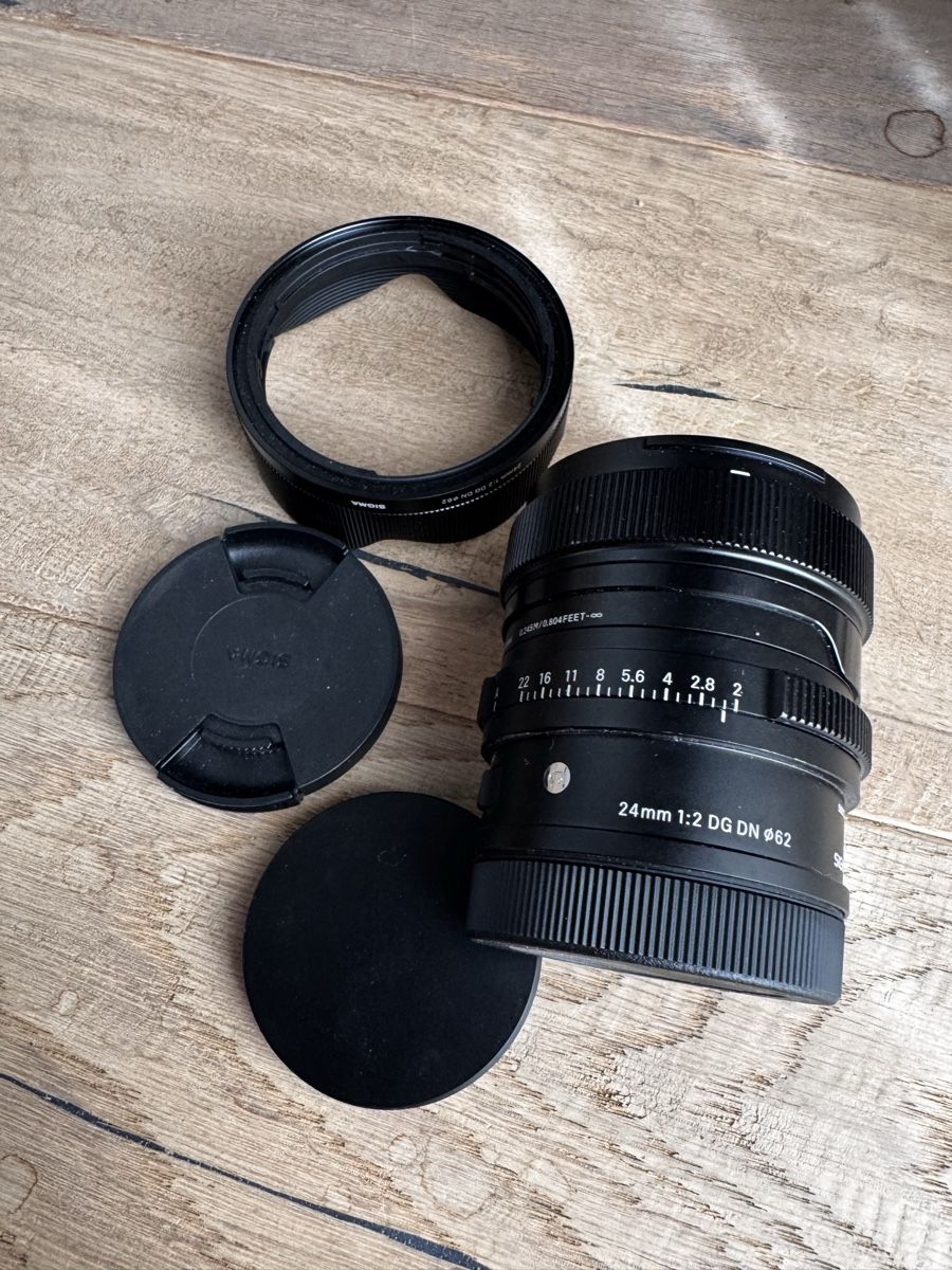 Sigma Objektive: Sigma 24mm 1:2 DG DN lens for L-Mount – Gebraucht aus Hedingen von greyhame