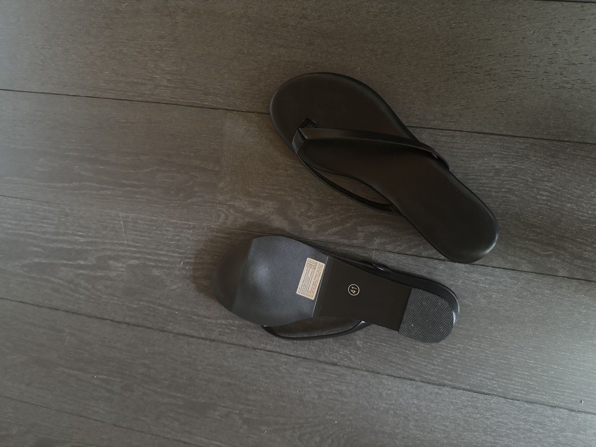 Scarpe da donna: FlipFlop mit Absatz Grösse 41 – Nuovo (secondo la descrizione) da Elgg venduto da bea_9qzt 2
