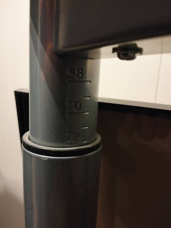 Schreibtische: Büro Tisch und Korpus – Gebraucht aus Zetzwil von chr_ng2b 3
