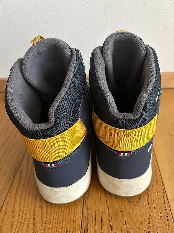 Scarpe da uomo: Viking Winterschuh Junge Gr.42 – Usato da Ilanz venduto da nvi_9r69 4