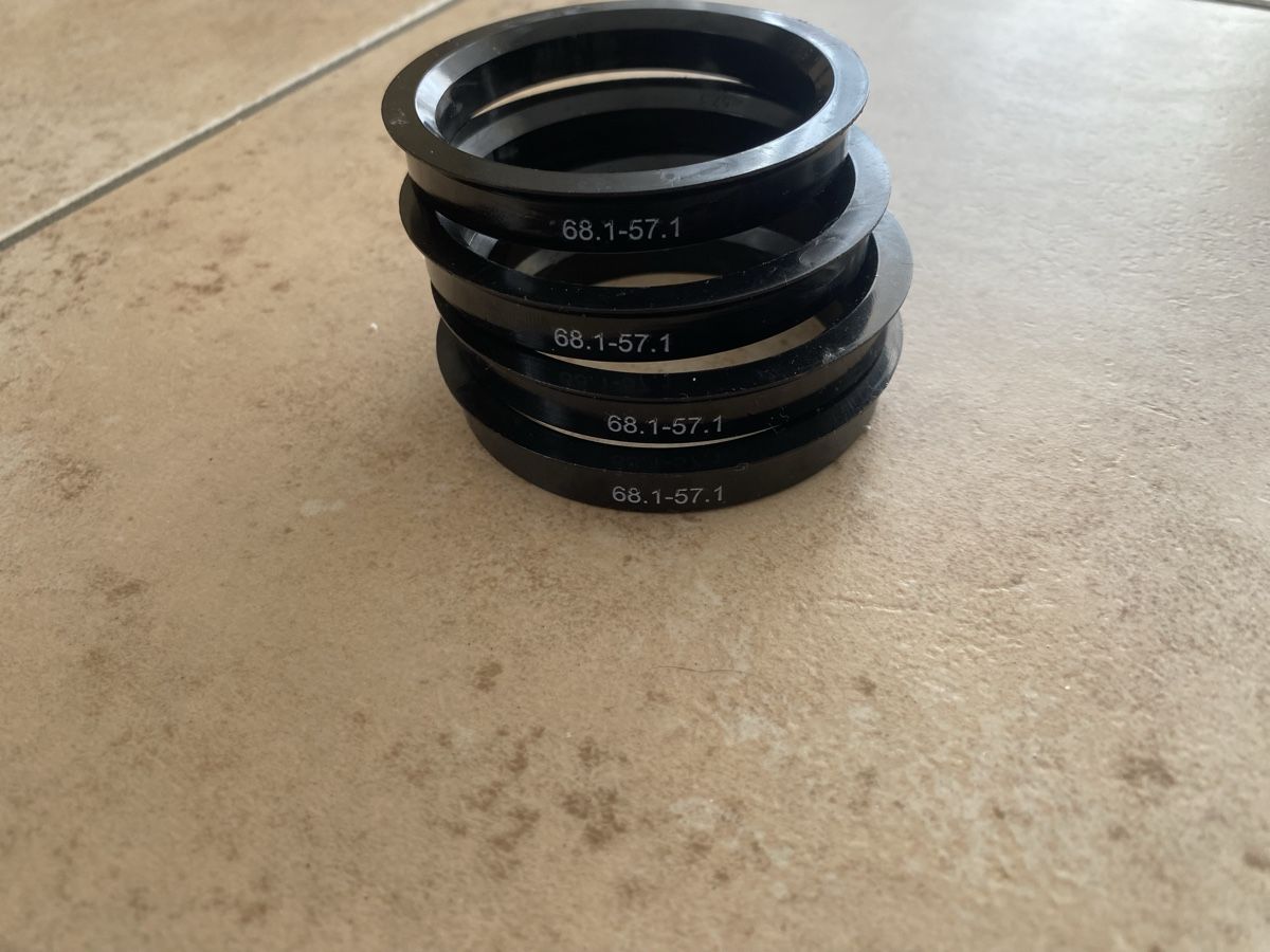 Tutti pezzi di ricambio auto: Bague de Centrage 68.1-57.1 – Nuovo e nell'imballaggio originale da Yverdon les bains venduto da Andris 1