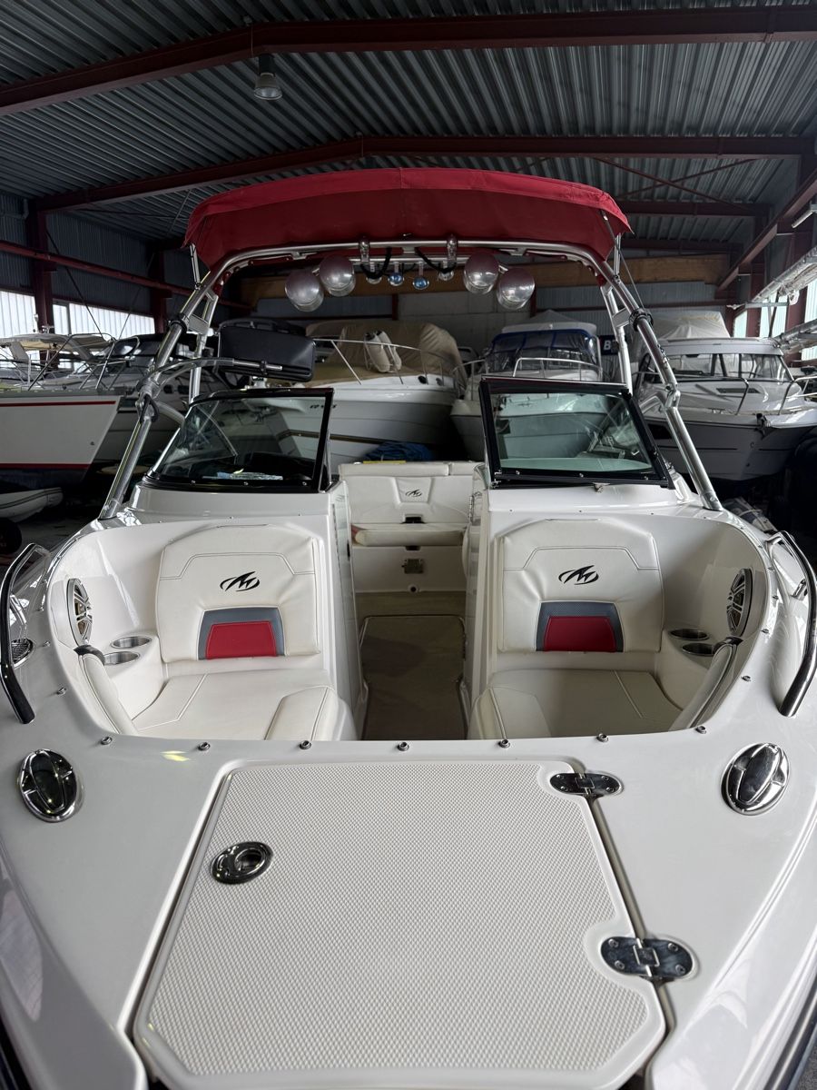 Monterey Boote: Monterey 244 FSX – Gebraucht aus Chevroux von soutonaval 6