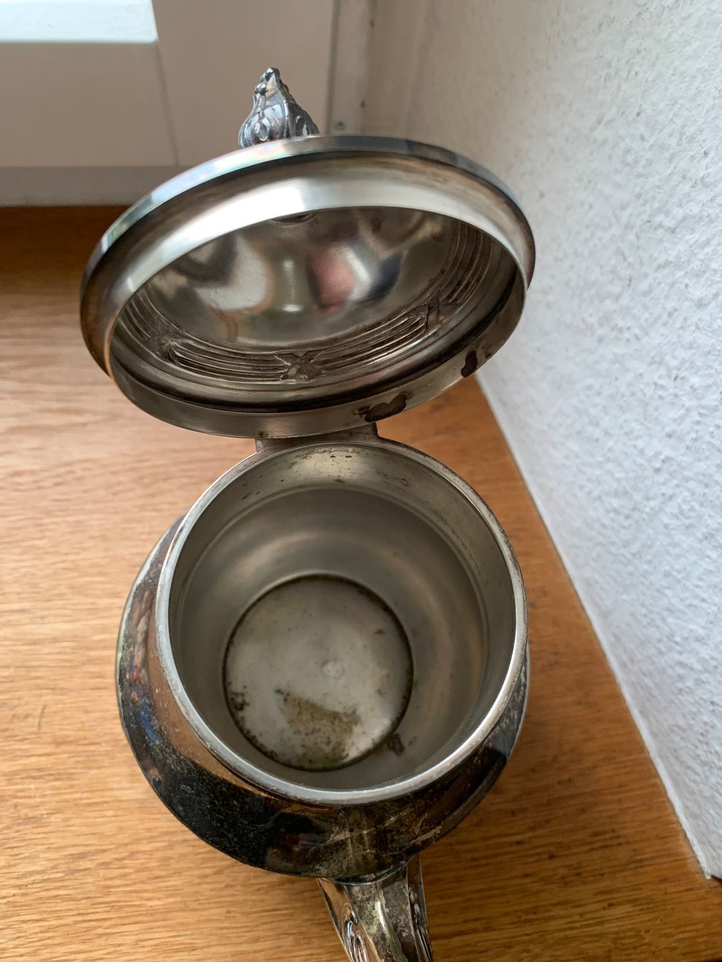 Teiere: Antike, versilberte Kaffeekanne Kreuzbandmuster – Usato da Richterswil venduto da Moii89 2