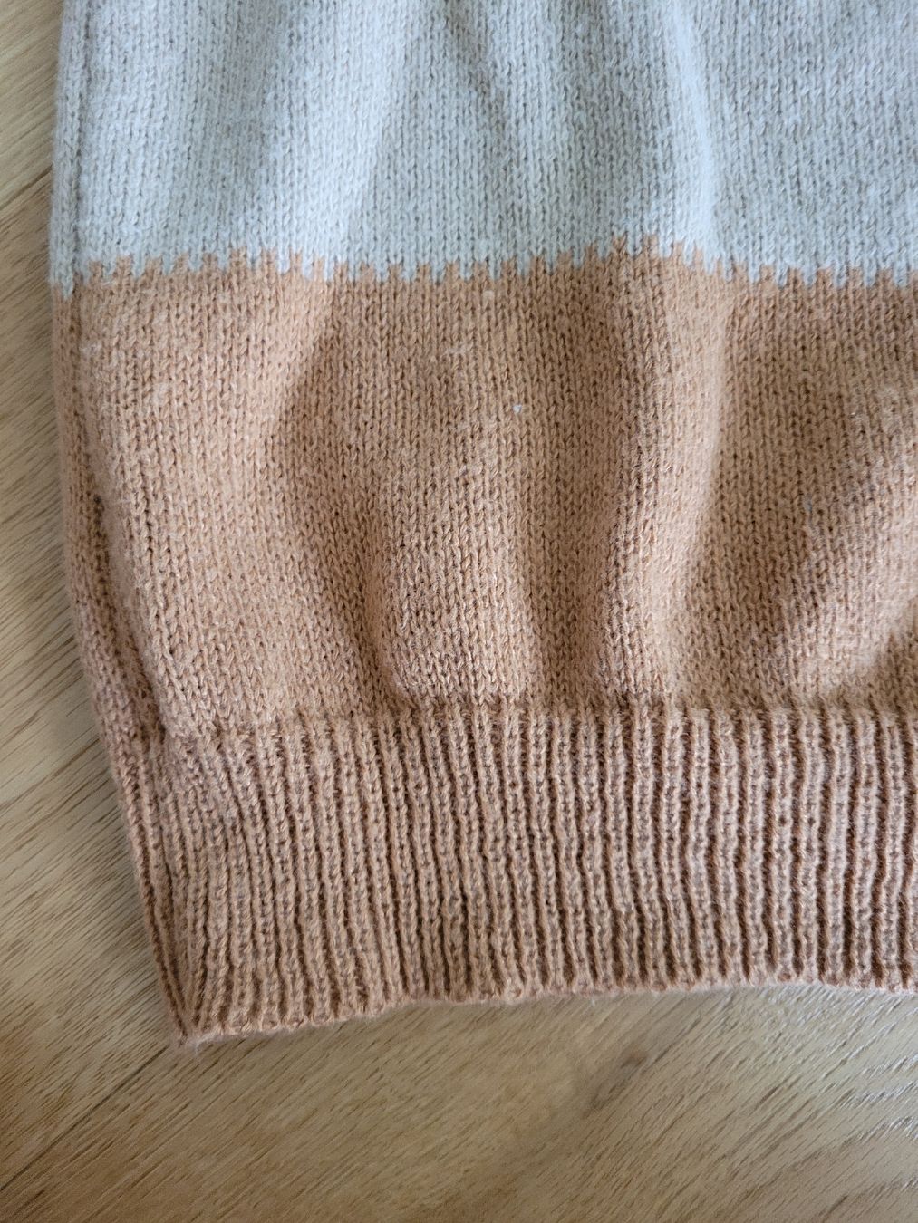 Pulls & Sweat-shirts: Pullover Damen, Mehrfarbig, Grösse L  – D'occasion à Büren NW par nie_k6382 3