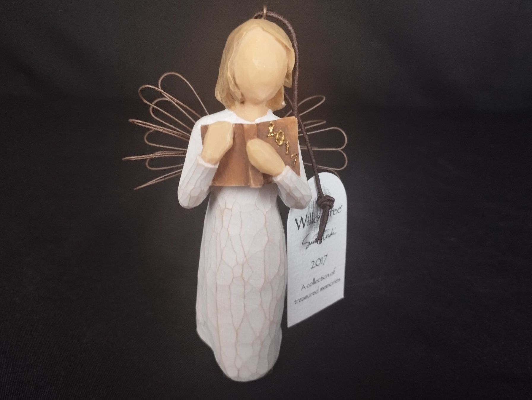 Willow Tree Figurines: DEMDACO Willow Tree Figur "Ornament 2017" – D'occasion à Schübelbach par Restwert_Schubelbach