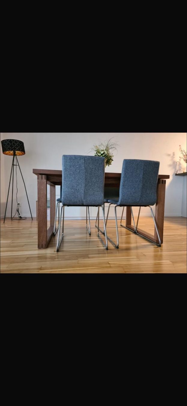 Tables: Ikea Tisch inkl. 4 Stühle – D'occasion à Zuzwil SG par deb_dg5z 2