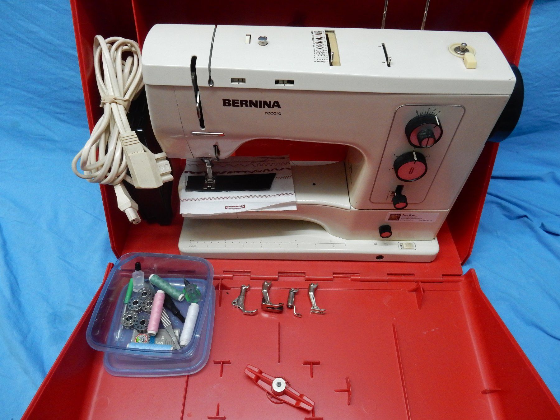 Bernina Machines à coudre: Bernina 830 Revidiert       26054 – D'occasion à Watt par Mariposa49 7