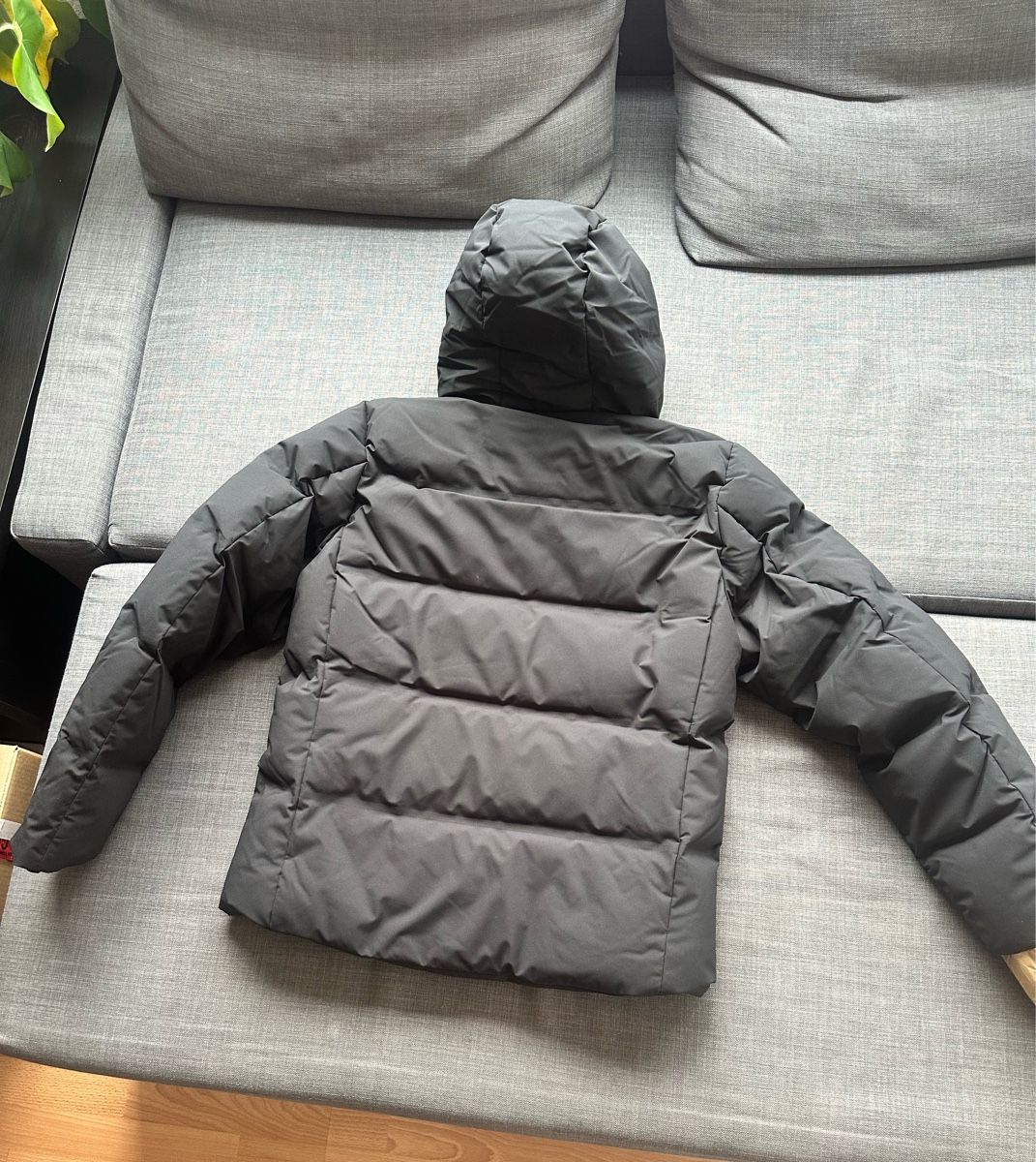 Uniqlo Giacche: Uniqlo Seamless Down Parka – Nuovo (secondo la descrizione) da Zürich venduto da lorfer 2