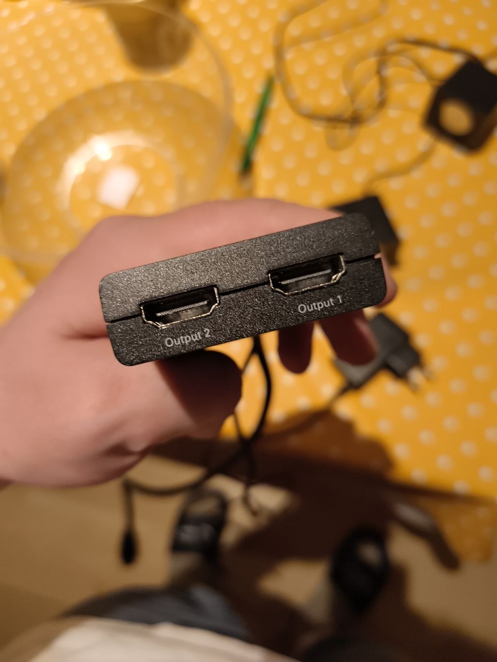 Adapter: VIVANCO HDMI Splitter  – Gebraucht aus St. Gallen von cesco__8 1