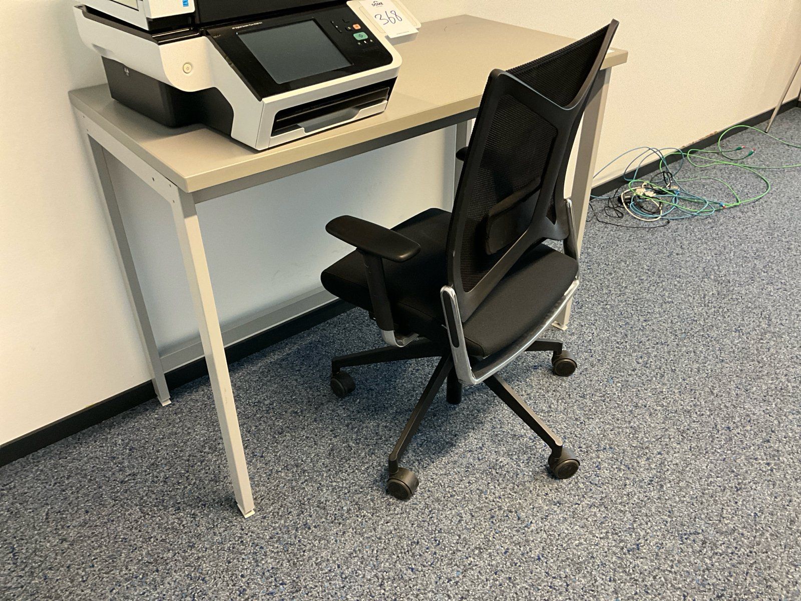 Bureaux: Schreibtisch – D'occasion à Zürich par PIPM_Switzerland 1