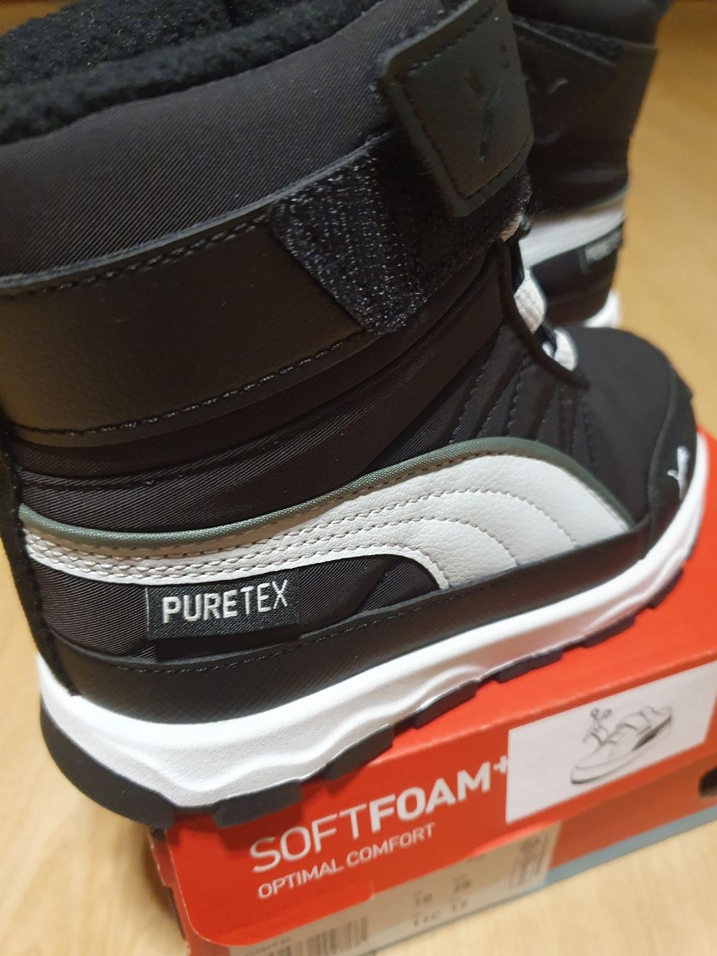 Puma Scarpe per ragazzi: NEU Puma Schuhe Gr. 28 schwarz - PureTex – Nuovo e nell'imballaggio originale da Val D Illiez venduto da SnowRoof 3