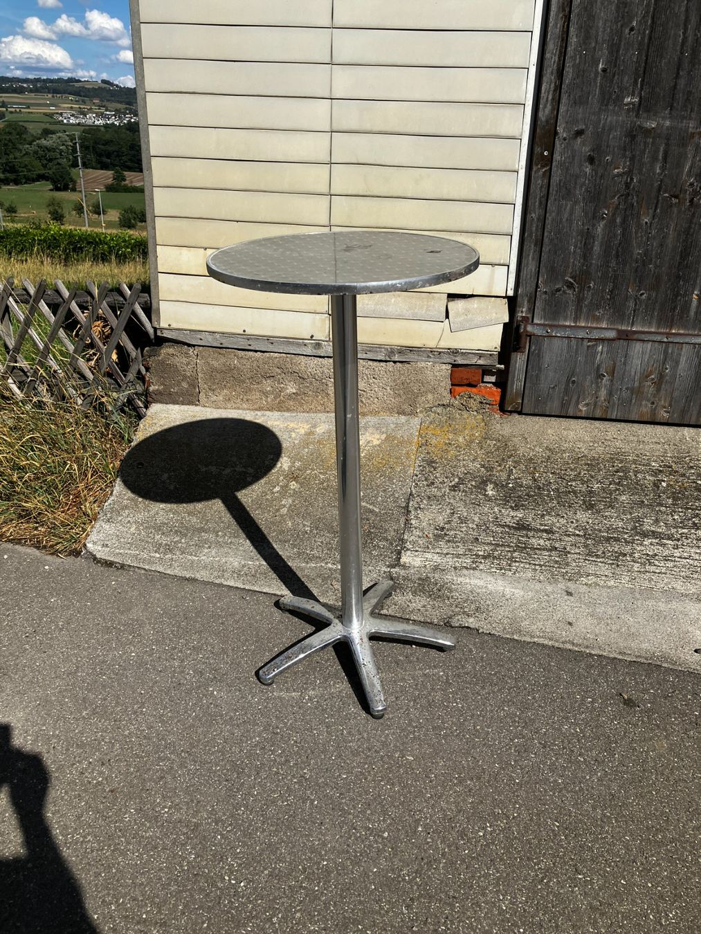 Tables: Set von 4 Bistro-Stehtischen! – D'occasion à Zürich par SAMOHT8037