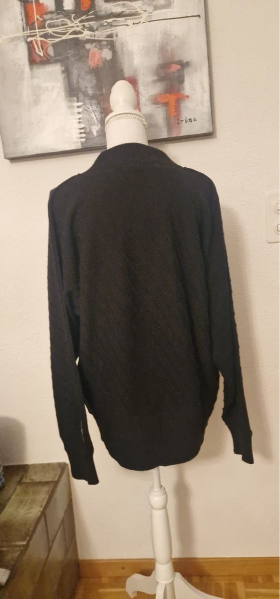 Carlo Colucci Pulls & Sweat-shirts: Carlo Colucci Winter Pullover, Grösse 44 – D'occasion à St. Gallen par mania03 3