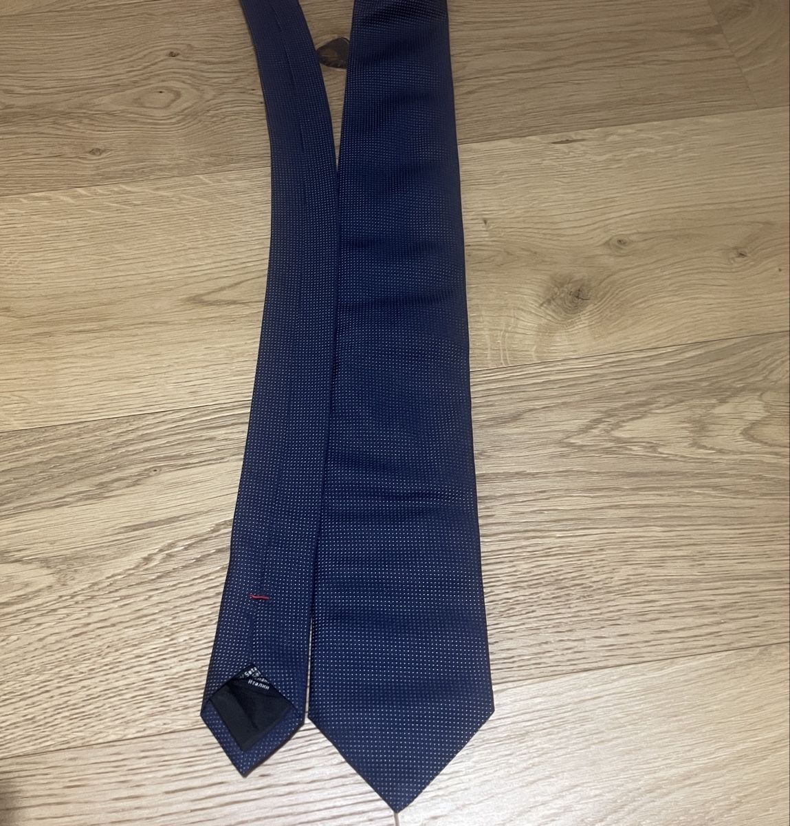 Hugo Boss Cravatte: HUGO Krawatte fast neu – Nuovo (secondo la descrizione) da Küsnacht ZH venduto da oli_dr6q