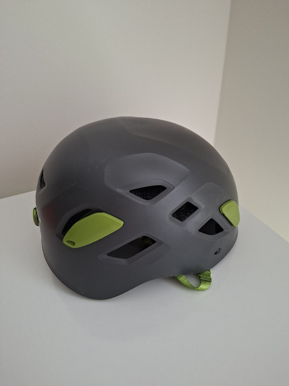 Black Diamond Caschi: Black Diamond Half Dome Kletterhelm – Nuovo (secondo la descrizione) da Brig Glis venduto da nor_zw56 3