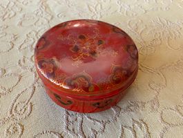 Scatoletta rossa con decori oro