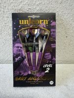UNICORN Steel Tip Darts Set | Level 2 Gary Anderson