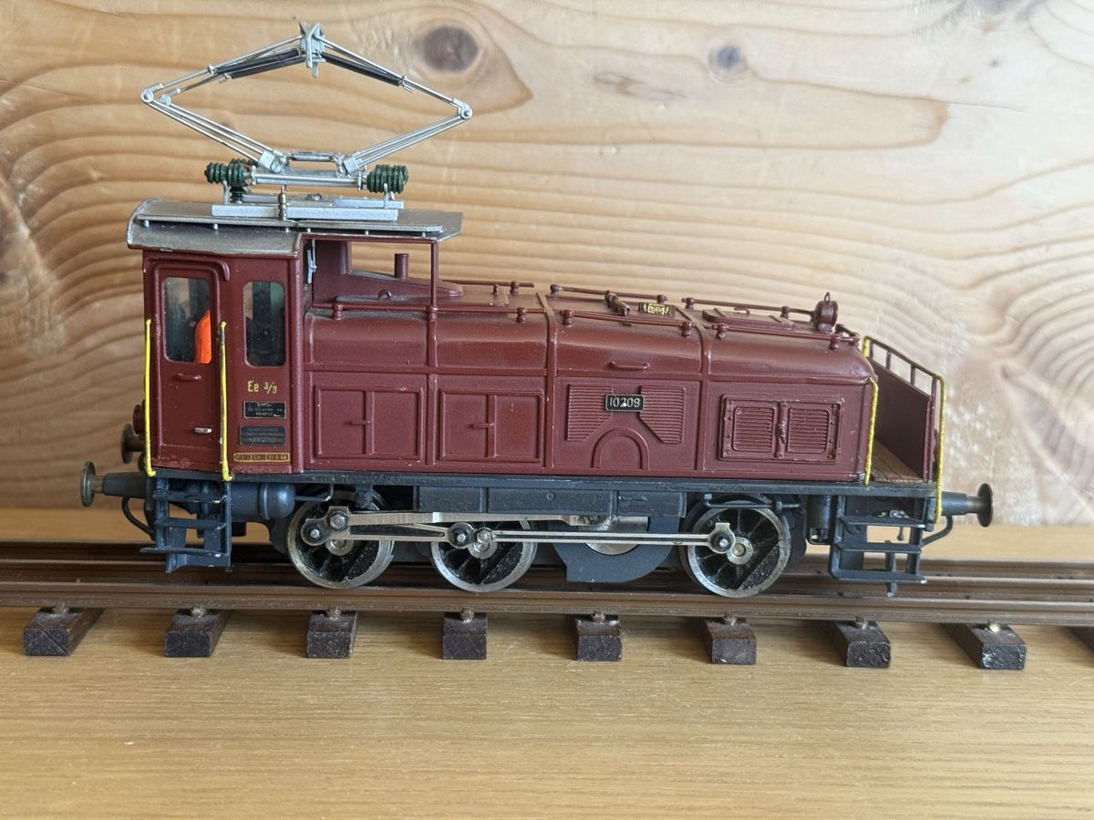 Modellini di ferrovie: Eigenbau Ee 3/3 10209 DC 3 Leiter Spur 0 – Usato da Amden venduto da vipernatter 2