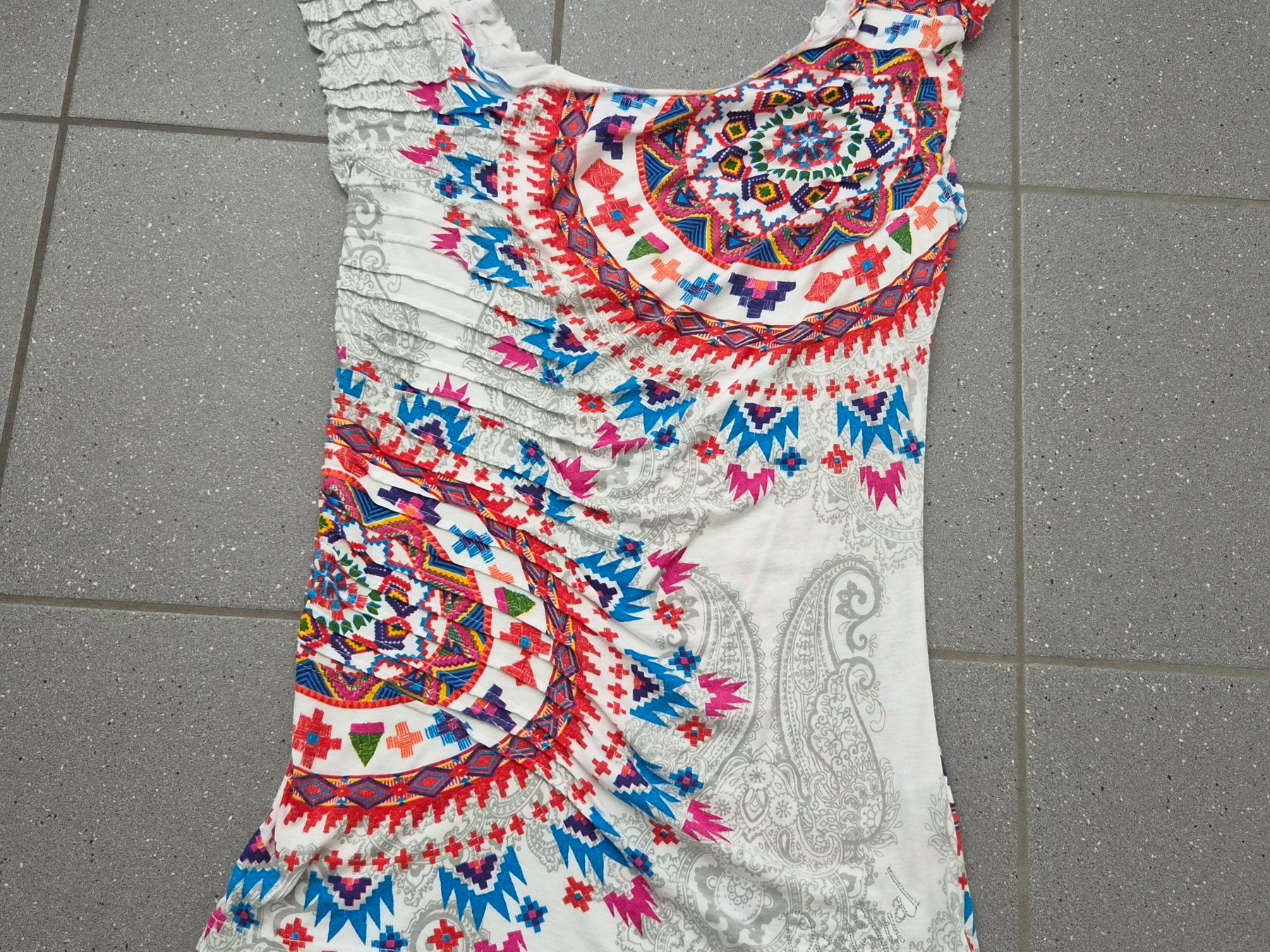 Desigual T-Shirts: Desigual T-shirt - Gr. M – Gebraucht aus Kollbrunn von Bobibau 1
