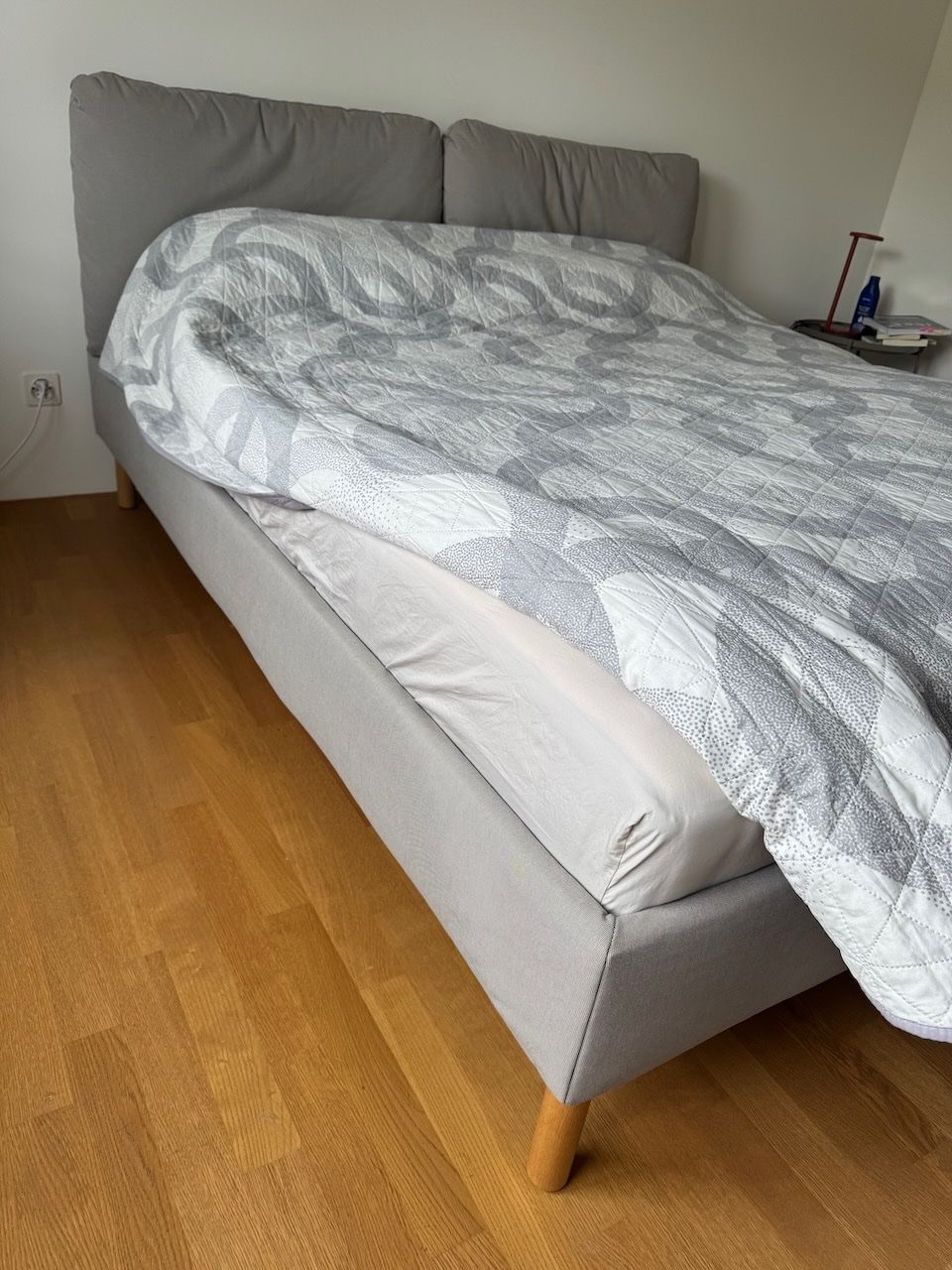 Letti: Upholstered king size bed 180x200 cm – Usato da Basel venduto da vre_b5r8 2