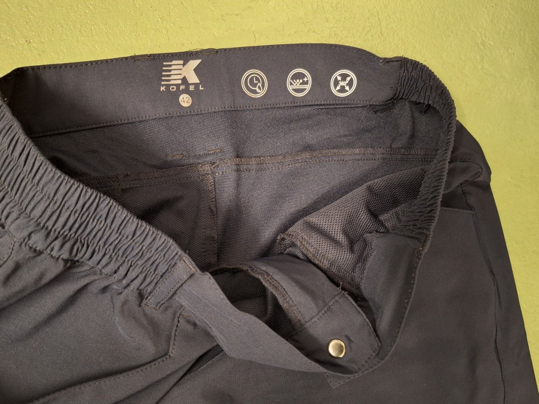 Hosen: Kofel Shorts Grösse 42 – Neu (gemäss Beschreibung) aus Niederglatt ZH von Bobsli 1