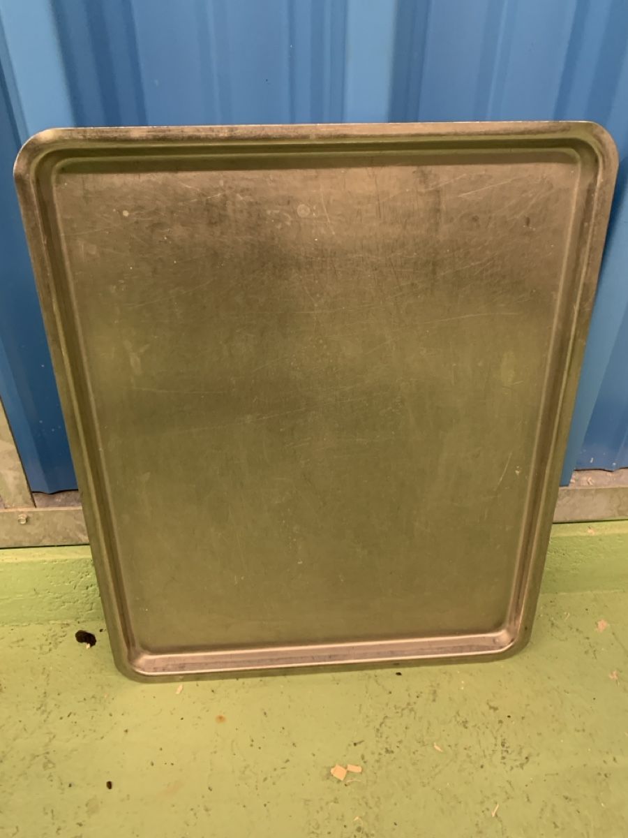 Servierplatten: Back Service Tablet / Platte Chromstahl 65 x 53cm – Gebraucht aus Opfikon von Safside