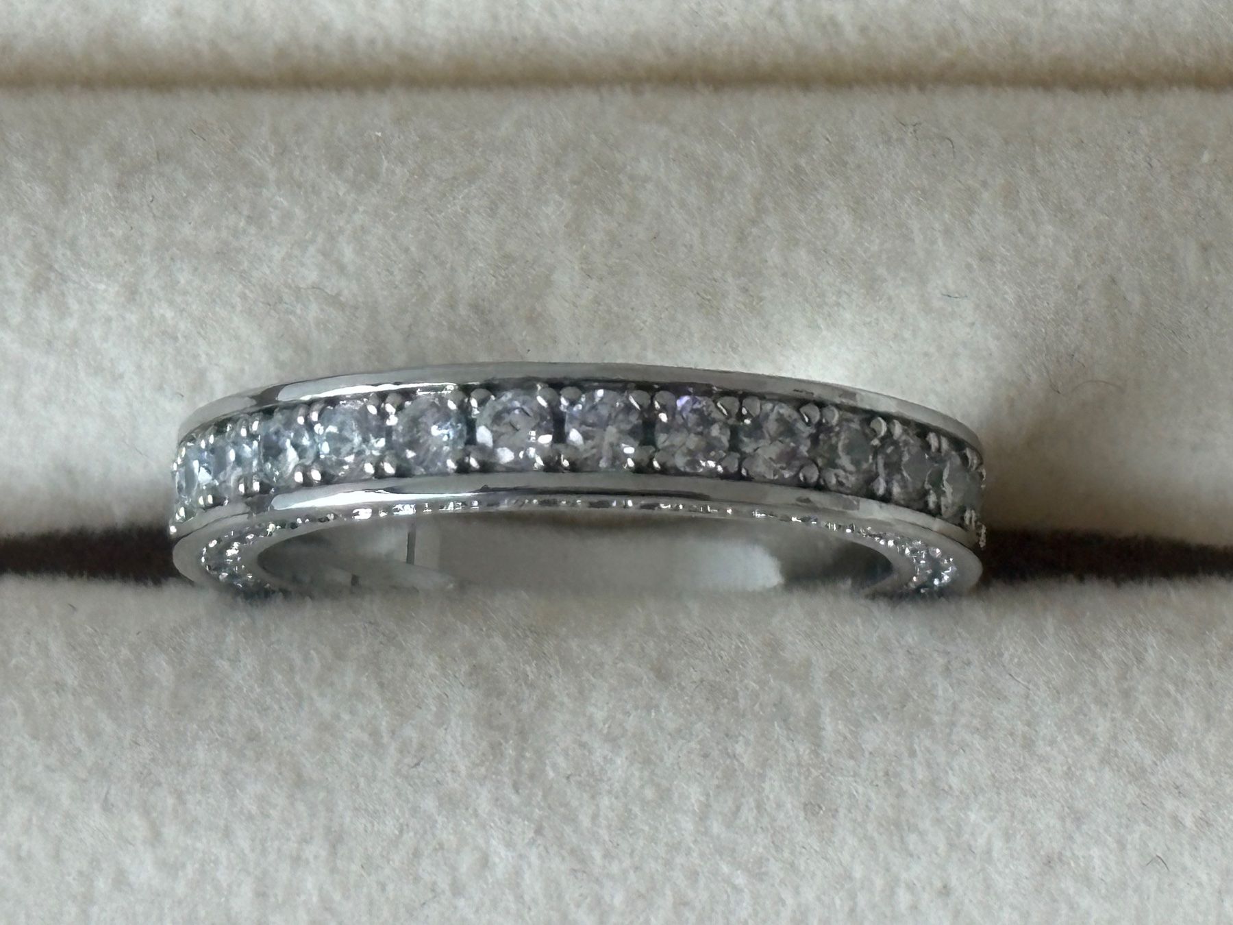 Anelli: Luxus Elegante Gr: 18/8 Memoire Ring  Farbe Silber – Nuovo (secondo la descrizione) da Biel-Bienne venduto da Roserosse13 4