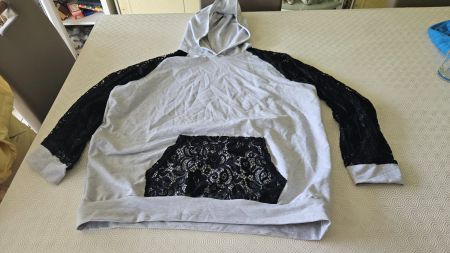 Felpa con cappuccio bianconera tg.XL poliestere